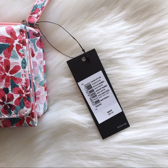 TAHARI | Trifold Multicolored Floral Zip Wallet - Picture 6 of 6